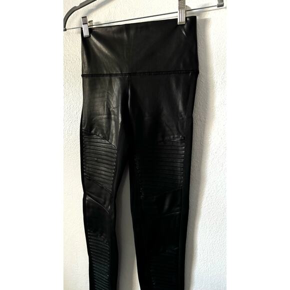 NEW Bagatelle NYC Womens XS Faux Leather Moto Leggings Black High Waist - Picture 5 of 10